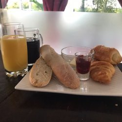 Petit-déjeuner Français